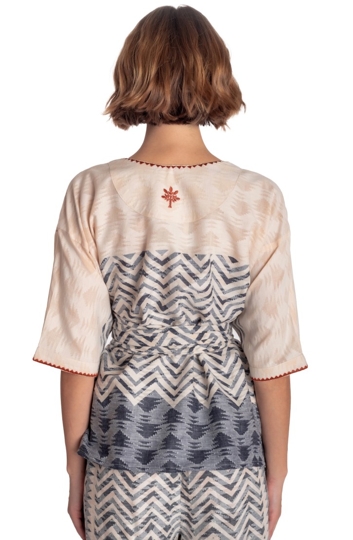 BLOUSE WITH BELT BEAUTIFUL TREE PRINT