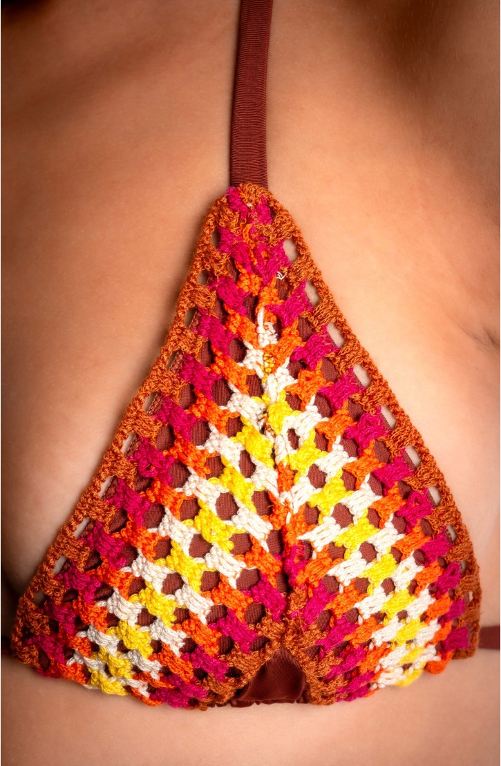 CROCHET TRIMMED PADDED TRIANGLE BIKINI