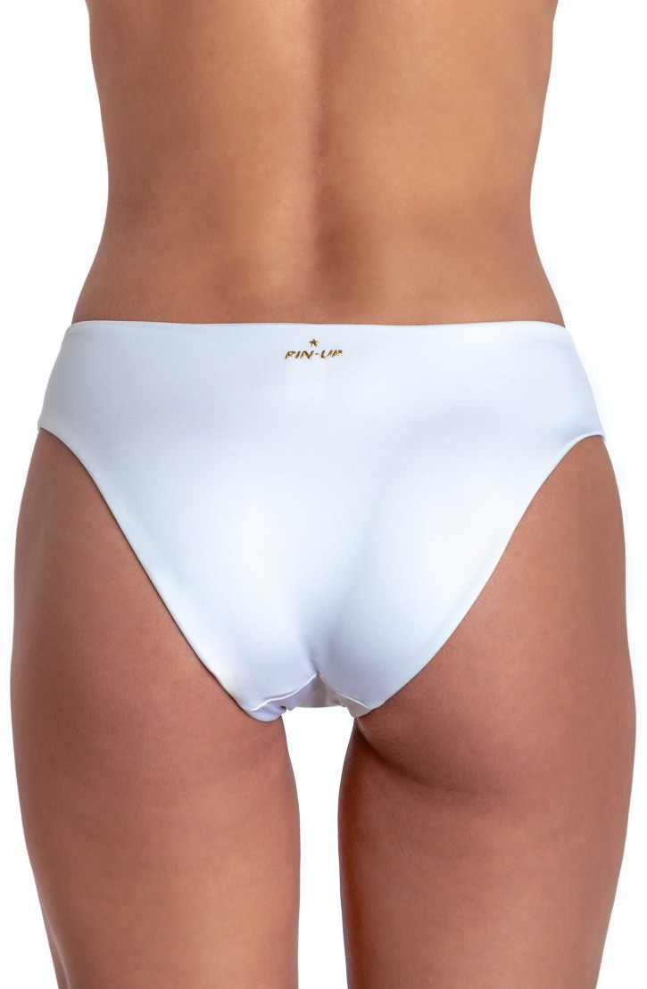 MEDIUM HIGH PLAIN BRIEFS