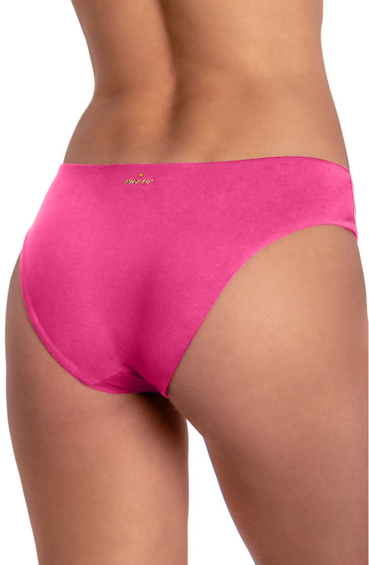 MEDIUM HIGH PLAIN BRIEFS