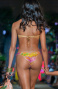Bikini Fascia Slip Sgambato Stampa Dune Paillettes Pin-Up Stars - 2