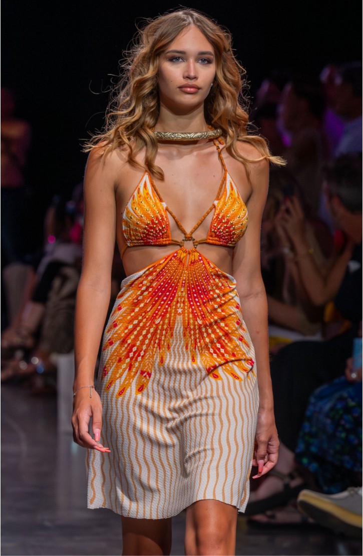 Cut-out Dress Wings Print