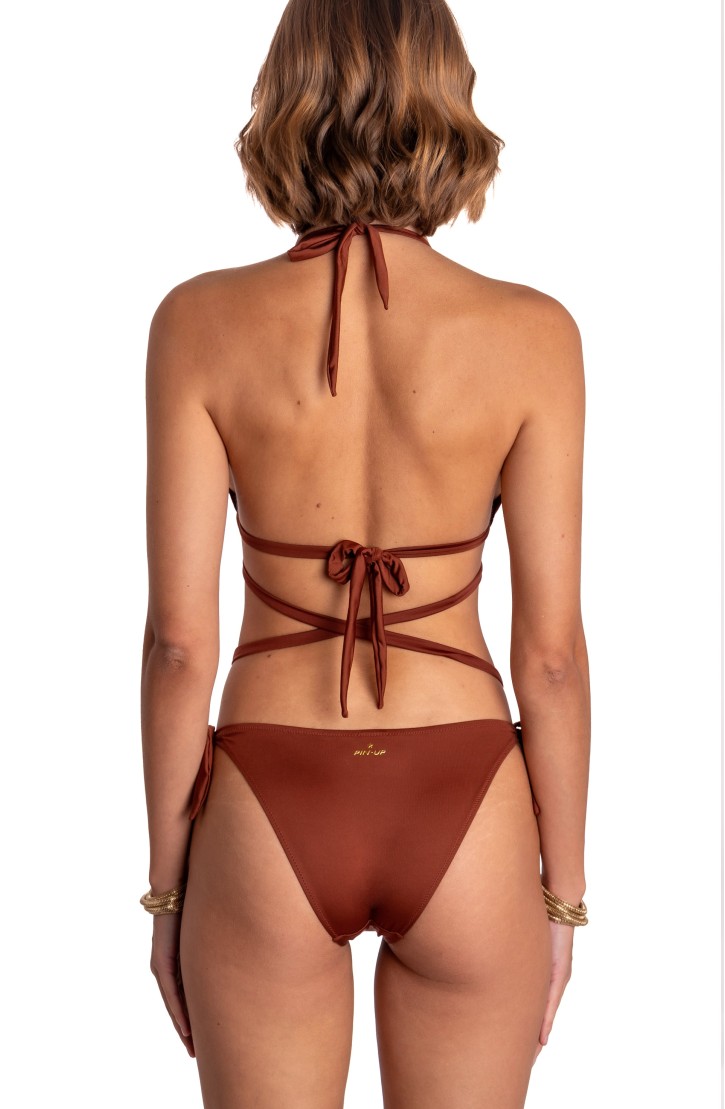 Solid Color Padded Triangle Bikini With Accessory