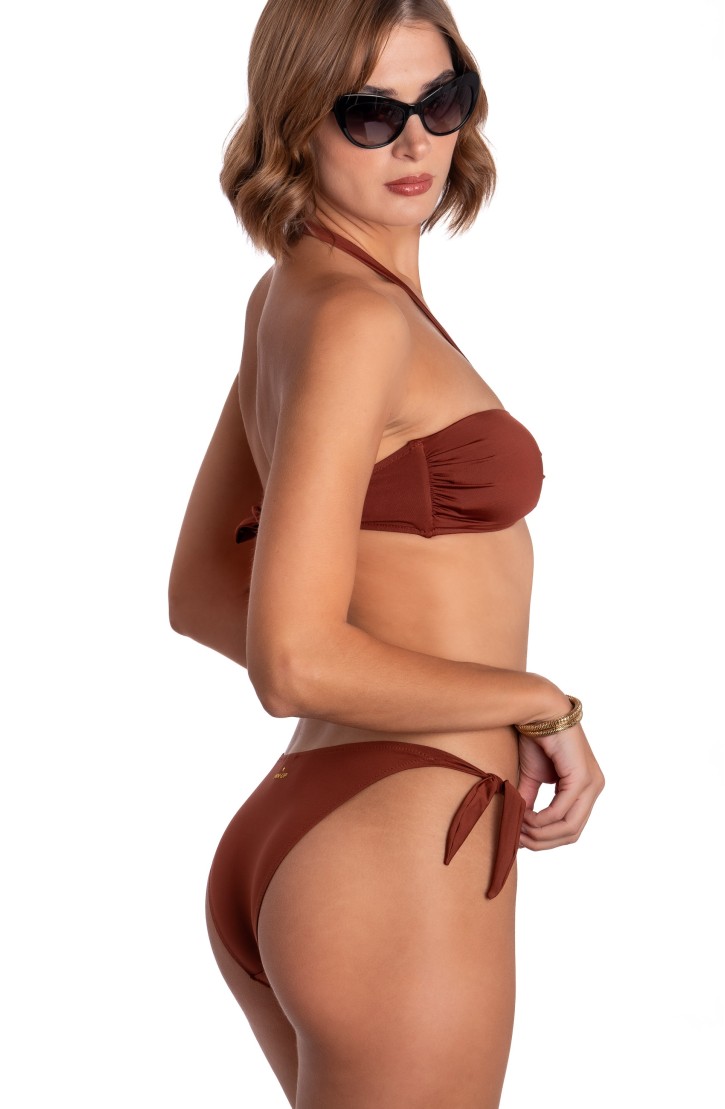 Solid Color Padded Bandeau Bikini With Accessory