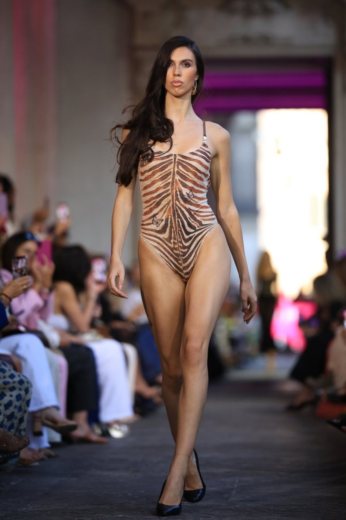 Pin-Up Stars Spring Summer 2027 runway look 16