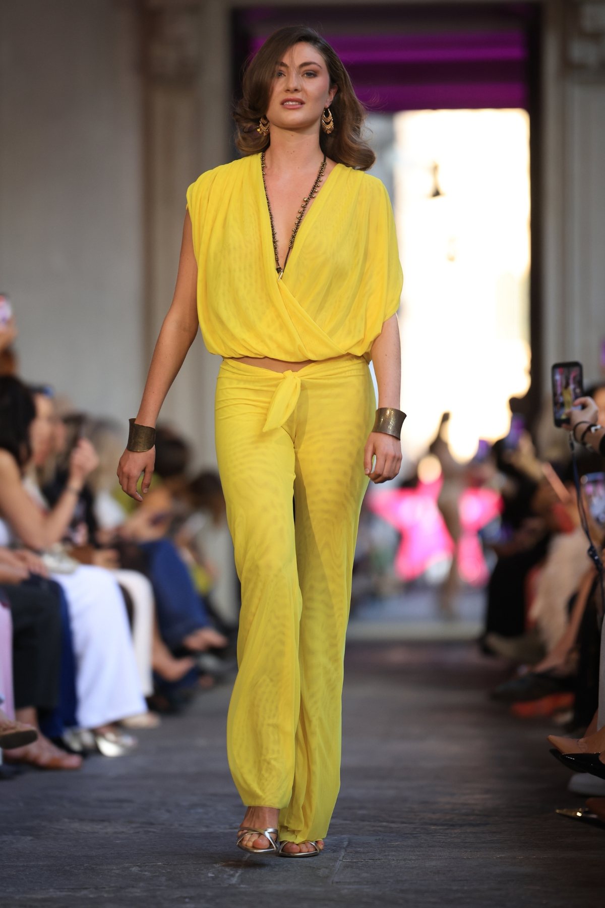 Pin-Up Stars Spring Summer 2027 runway look 19