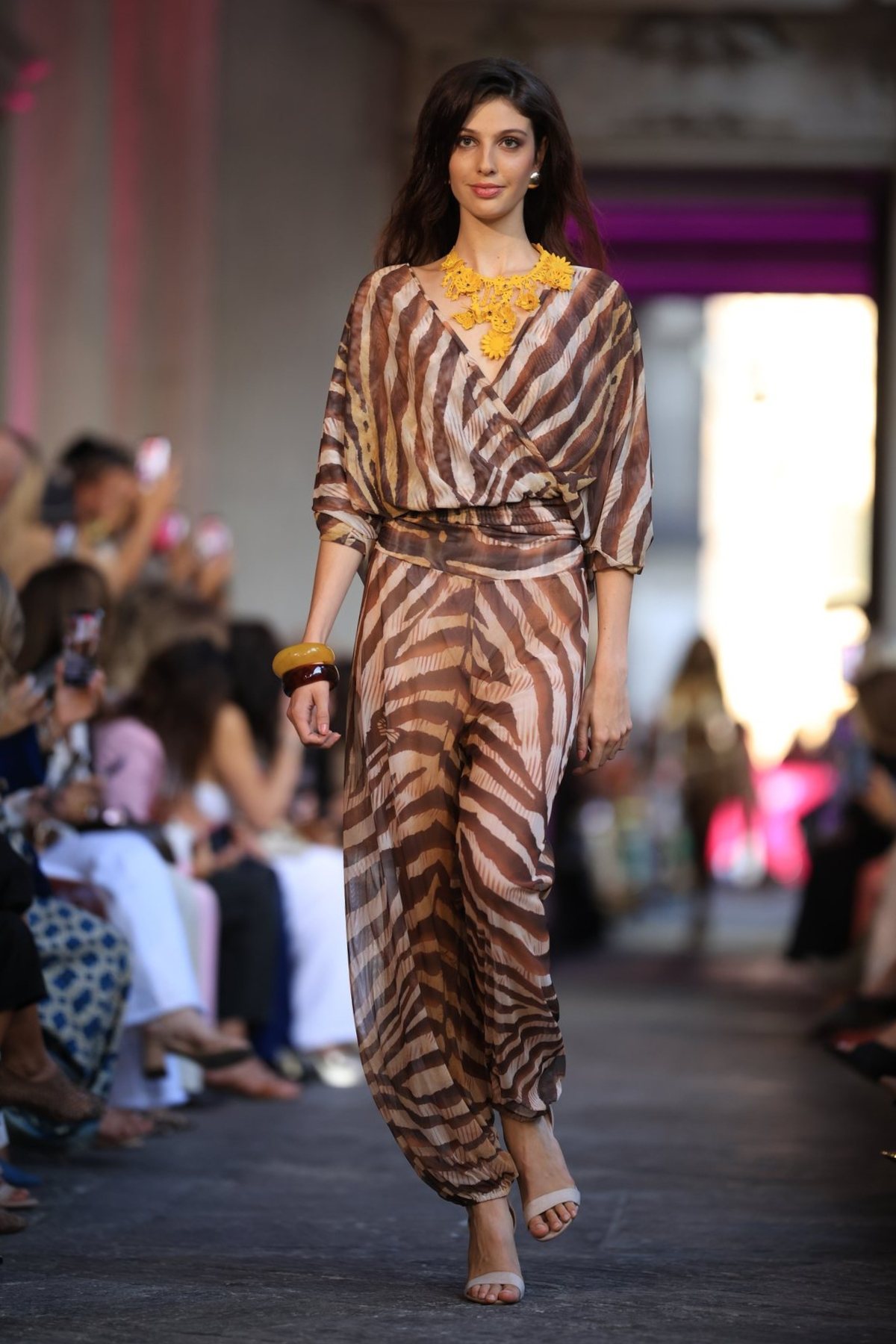 Pin-Up Stars Spring Summer 2027 runway look 21