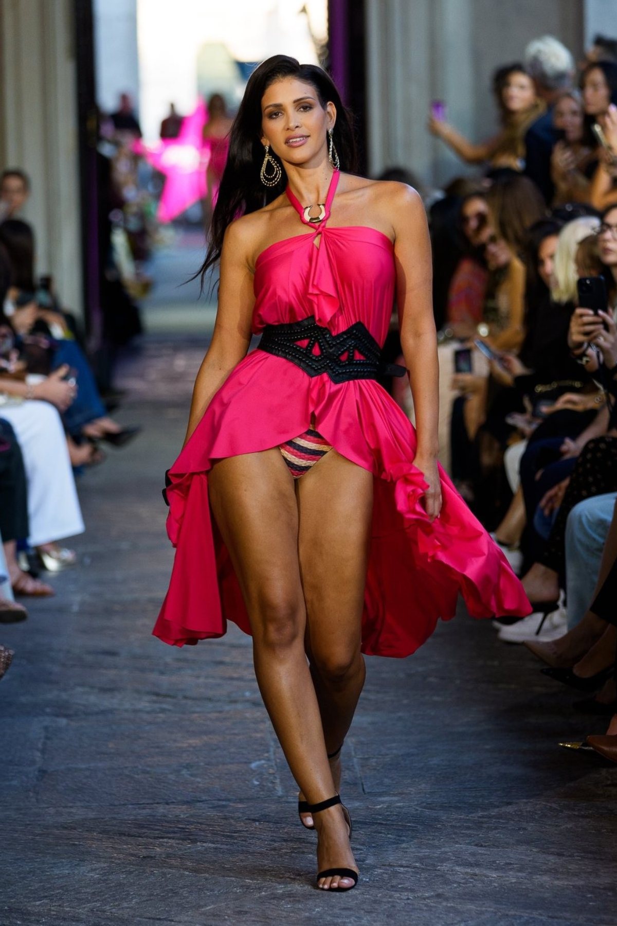 Pin-Up Stars Spring Summer 2027 runway look 44